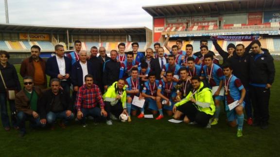 Erdoğdu Anadolu Lisesi Türkiye Şampiyonu oldu