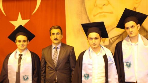 Tevfik Serdar Anadolu Lisesi Mezuniyet Töreni muhteşemdi.