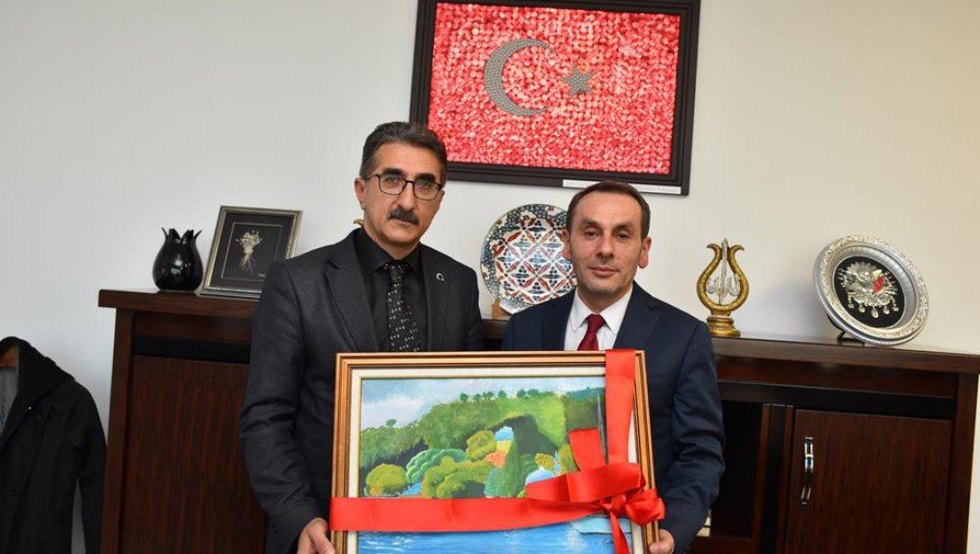 Müdür Şükür Köse, Trabzon Faruk Başaran Bilim ve Sanat Merkezine Başarılar Diledi