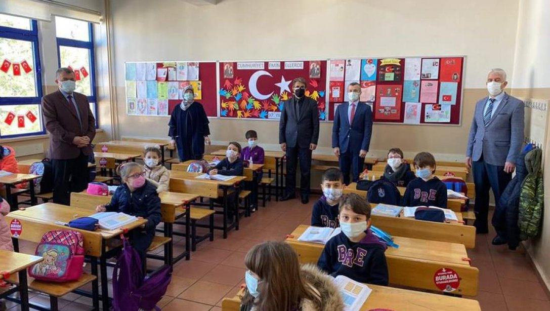 Müdür Şükür Köse, Okul Ziyaretlerine Start Verdi